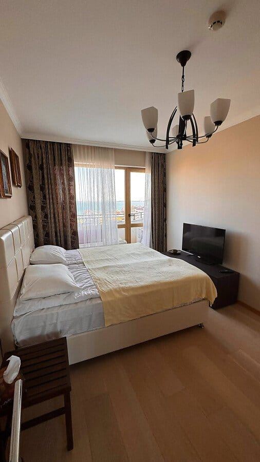Luksusowy apartament z dwiema sypialniami i panoramicznymi widokami w Sveti Vlas