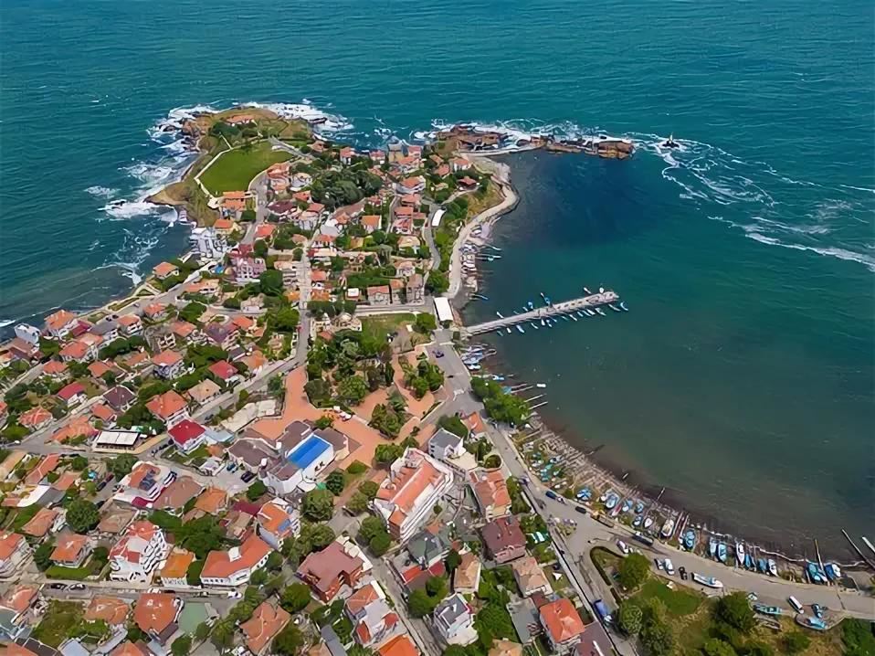 Mieszkanie dwupokojowe 50 metrów od morza bez opłat eksploatacyjnych – Achtopol