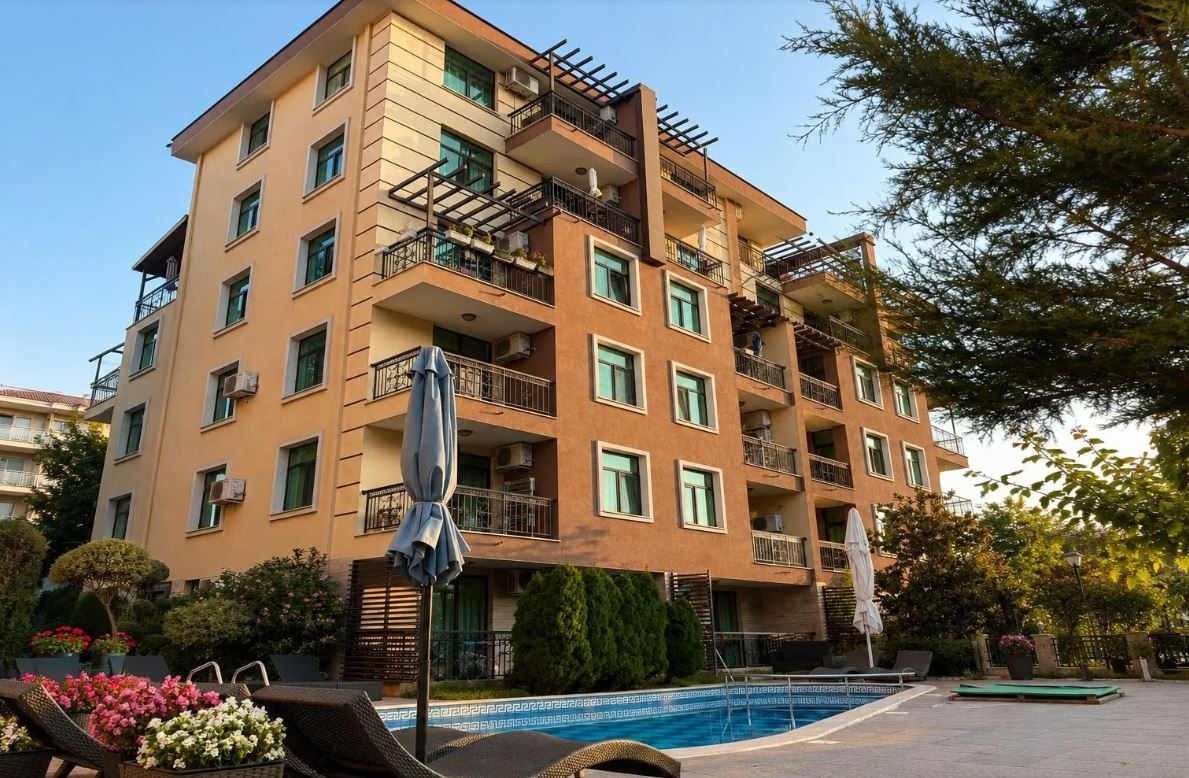 Przestronny apartament dwupoziomowy z panoramicznym tarasem w Rawdzie – doskonały wybór do zamieszkania, wypoczynku lub inwestycji