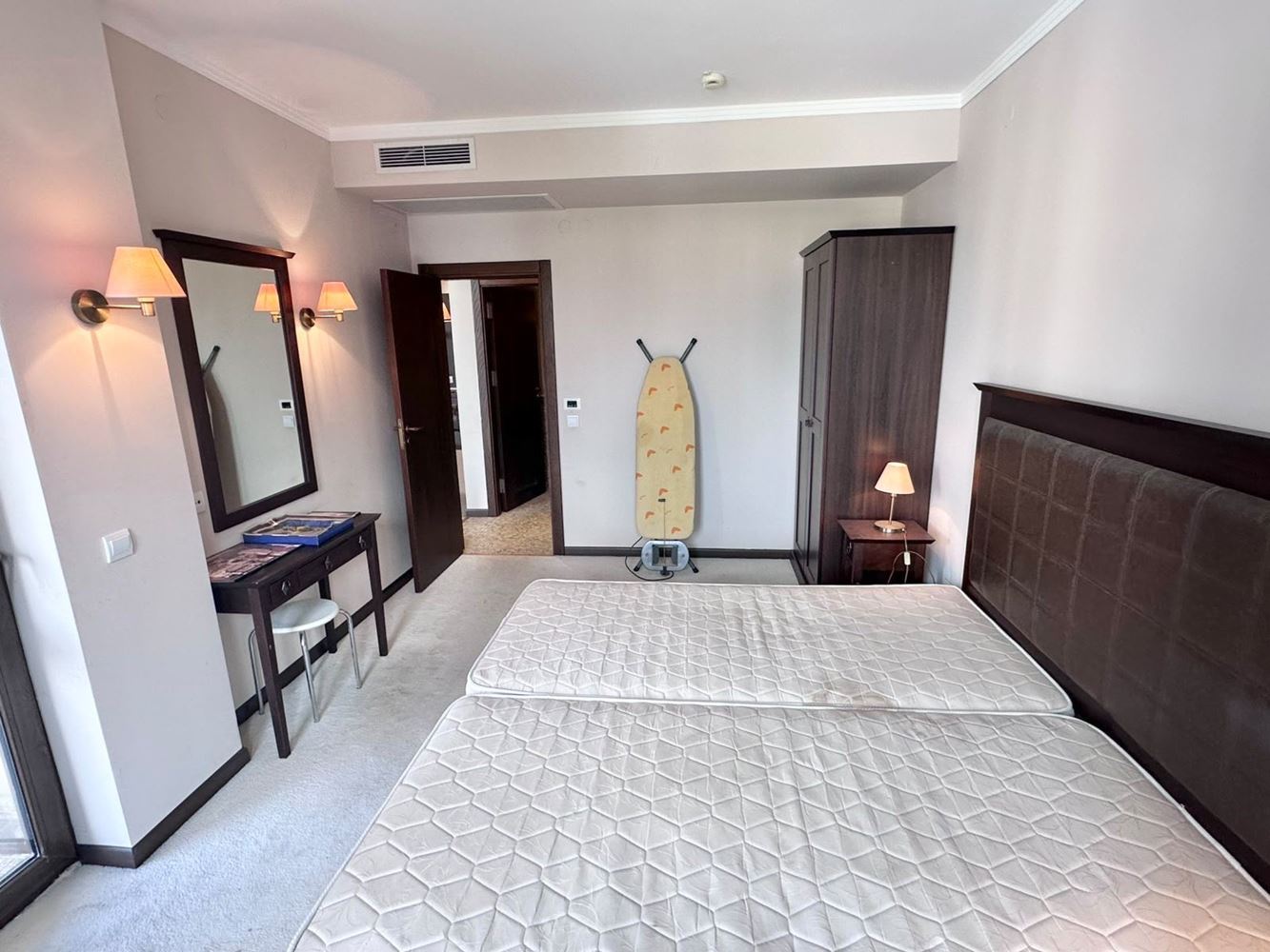 Luksusowy apartament z jedną sypialnią z panoramicznym widokiem na morze w prestiżowym kompleksie w Słonecznym Brzegu