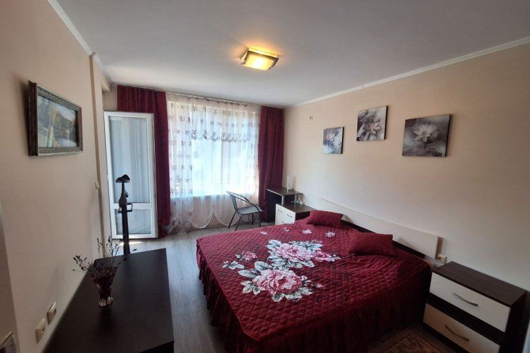 Przytulny apartament z jedną sypialnią 200 metrów od plaży w Rawdzie – komfort i spokój w doskonałej nieruchomości nad morzem