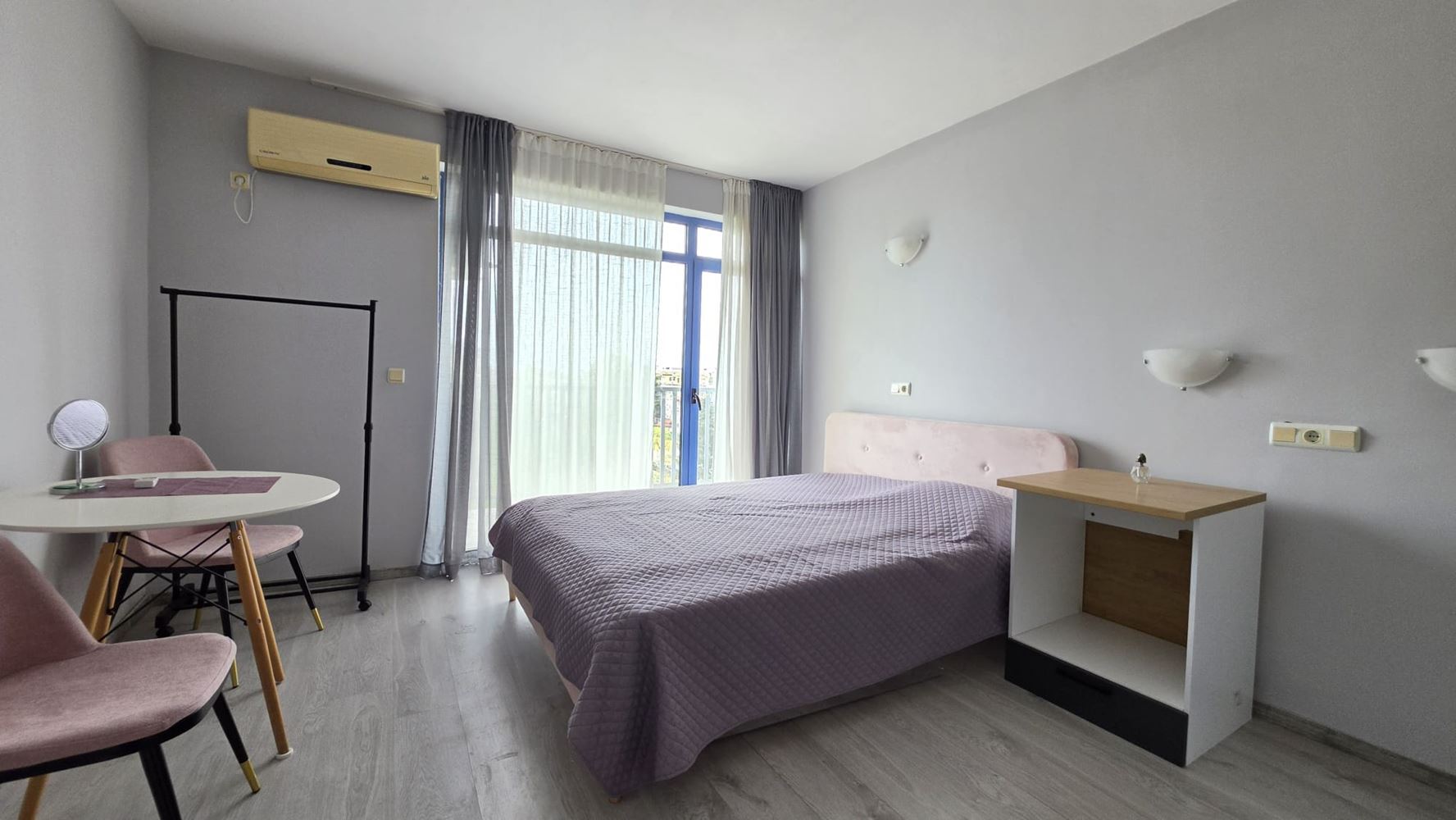 Studio w Słonecznym Brzegu, 300 m od plaży – doskonała lokalizacja i udogodnienia