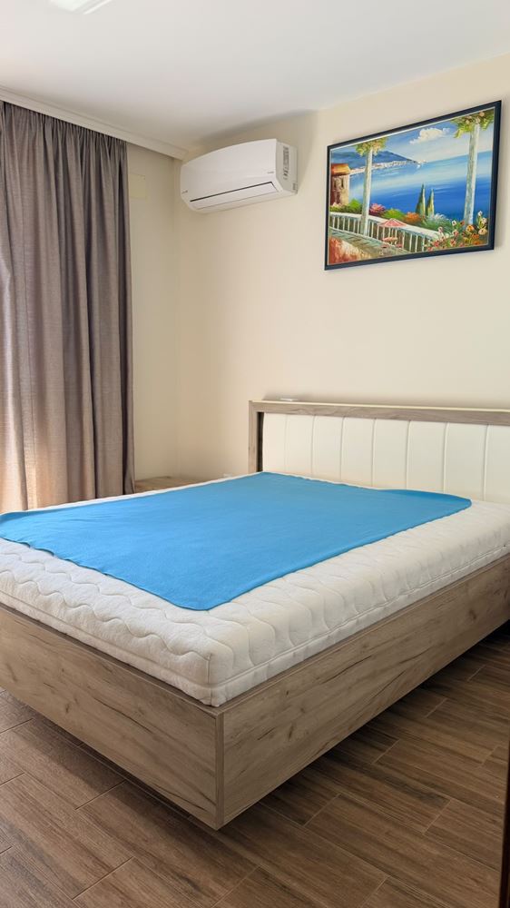 Dwupokojowy apartament z panoramicznym widokiem, o krok od morza w Rawdzie