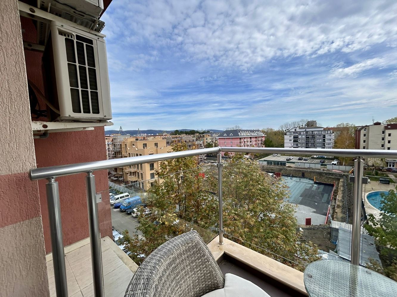 Nowoczesne studio w prestiżowym kompleksie w Słonecznym Brzegu – idealne na inwestycję i komfortowe życie