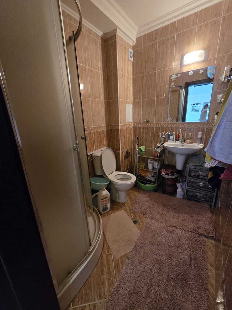 Apartament z jedną sypialnią w Świętym Własie z bezpośrednim dostępem do basenu – spokojne miejsce do życia i wypoczynku