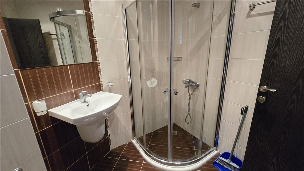 Eleganckie studio w elitarnym kompleksie w Sarafowie – zaledwie kilka kroków od plaży, luksus, SPA i basen tuż przed Tobą