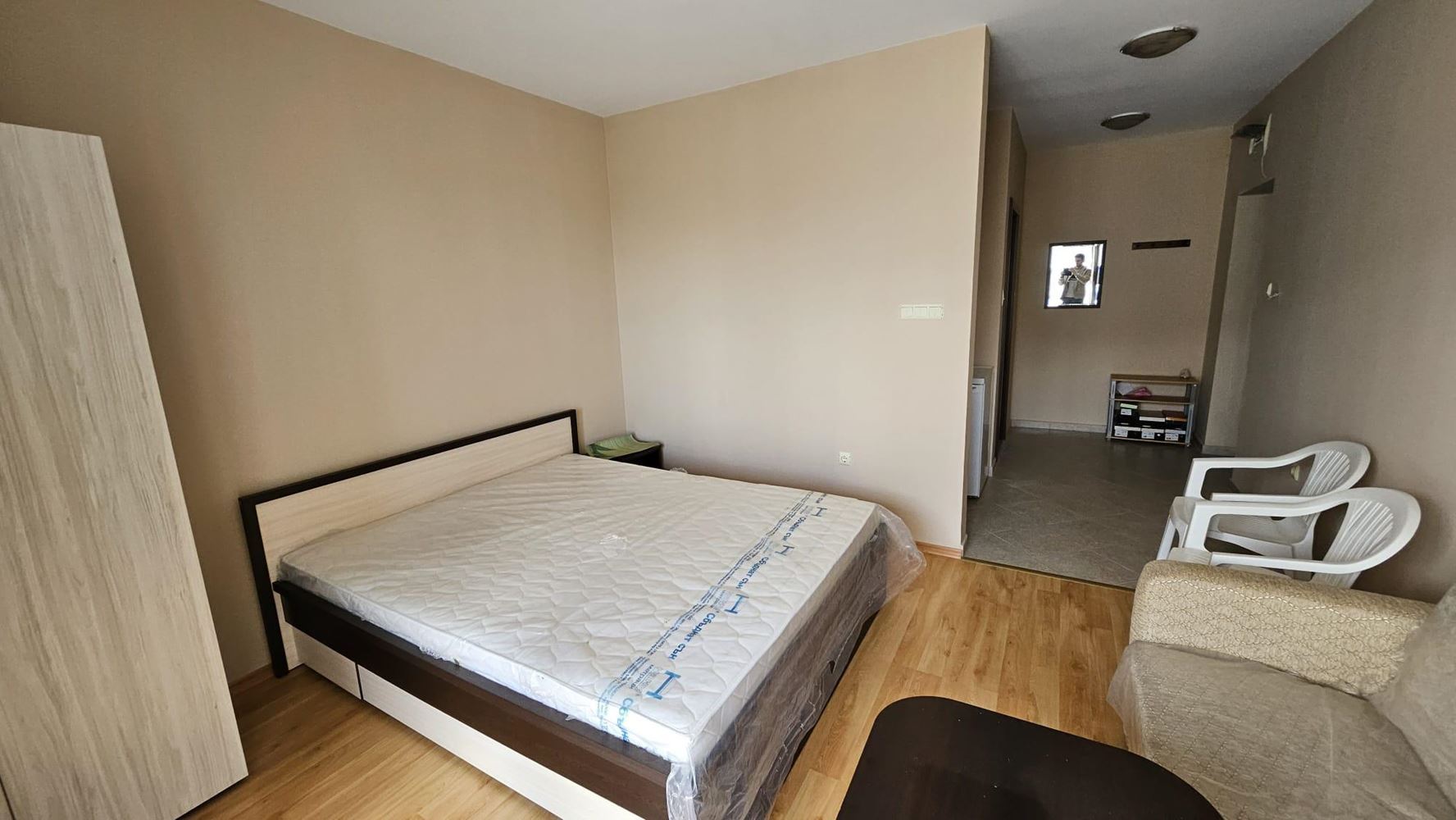  Umeblowane studio w Rawdzie bez opłaty eksploatacyjnej – tylko 200 metrów od morza