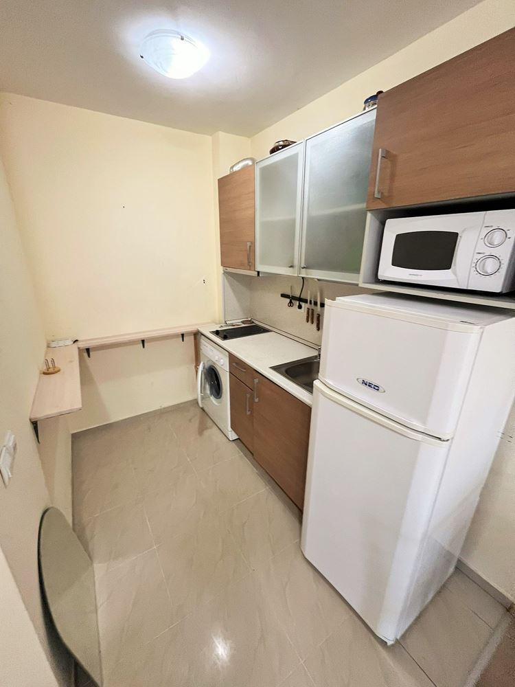 Słoneczne i przestronne mieszkanie dwupokojowe w Słonecznym Brzegu – w pełni umeblowane z doskonałą infrastrukturą kompleksu