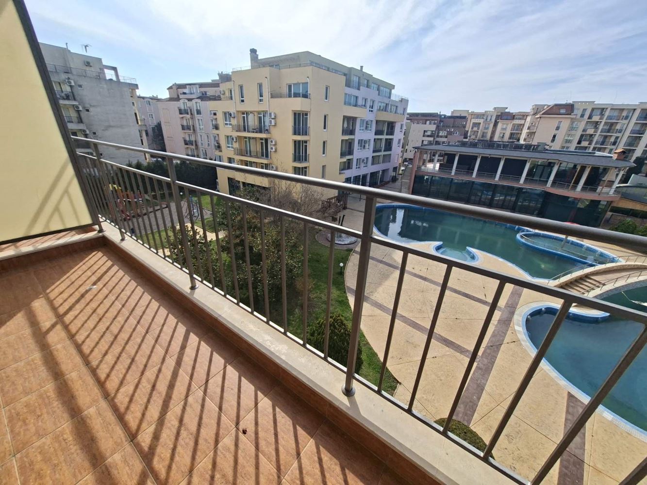 Przestronne mieszkanie z jedną sypialnią z pełną infrastrukturą kurortu w Słonecznym Brzegu