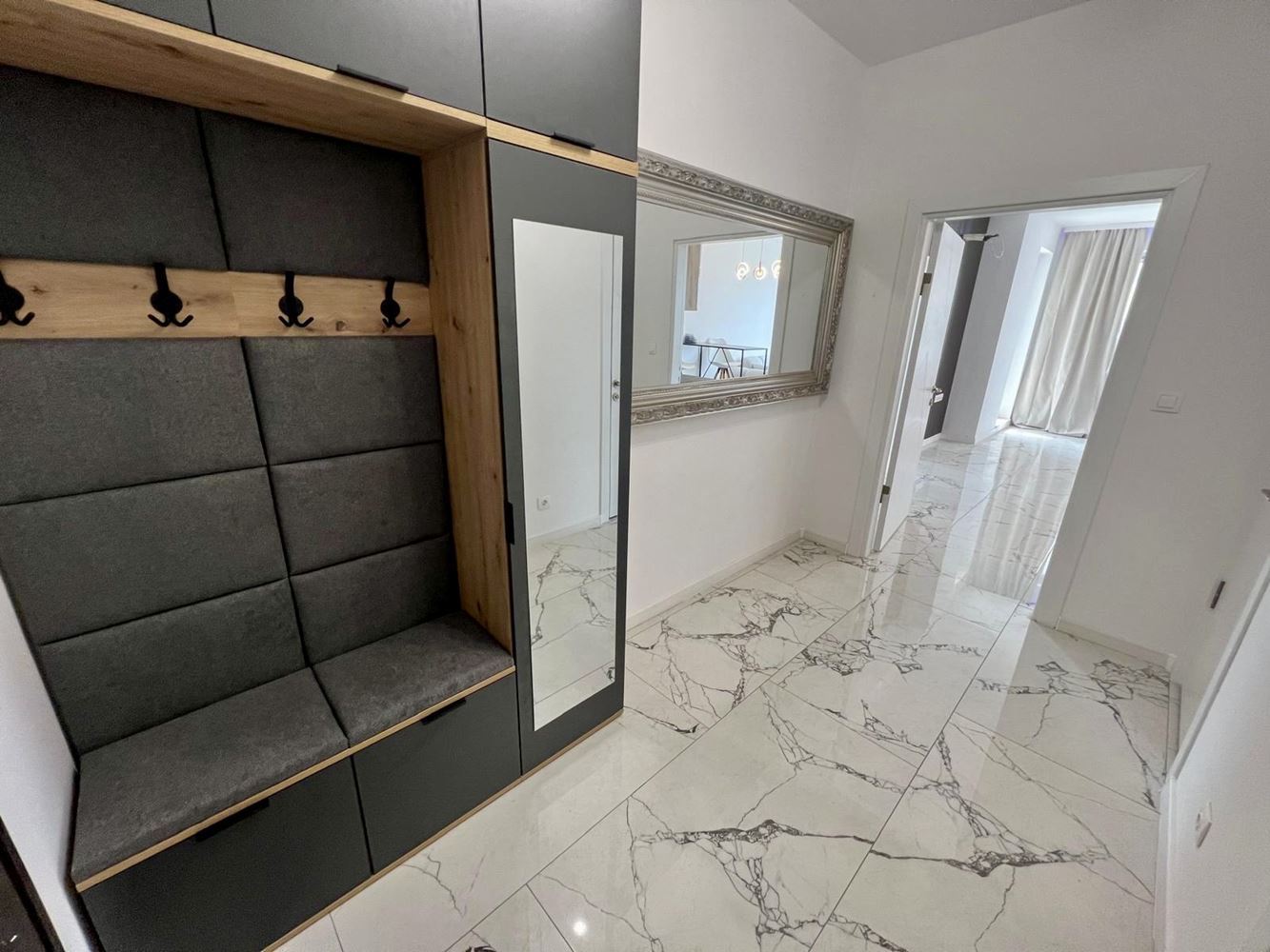 Nowoczesny apartament z jedną sypialnią z panoramicznym widokiem w prestiżowym kompleksie – gotowy do zamieszkania