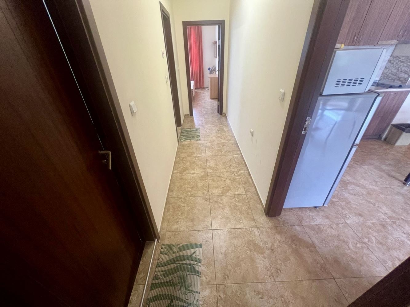 Przestronne trzypokojowe mieszkanie z widokiem na basen w prestiżowym kompleksie w Nesebyrze