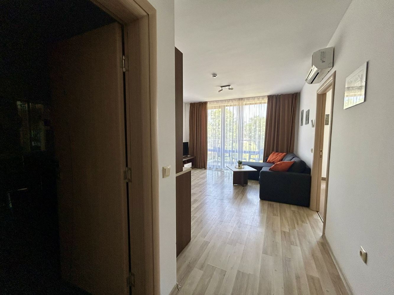 Polski Przytulny apartament z jedną sypialnią w Słonecznym Brzegu – idealna nieruchomość do zamieszkania, wypoczynku i bezpiecznej inwestycji