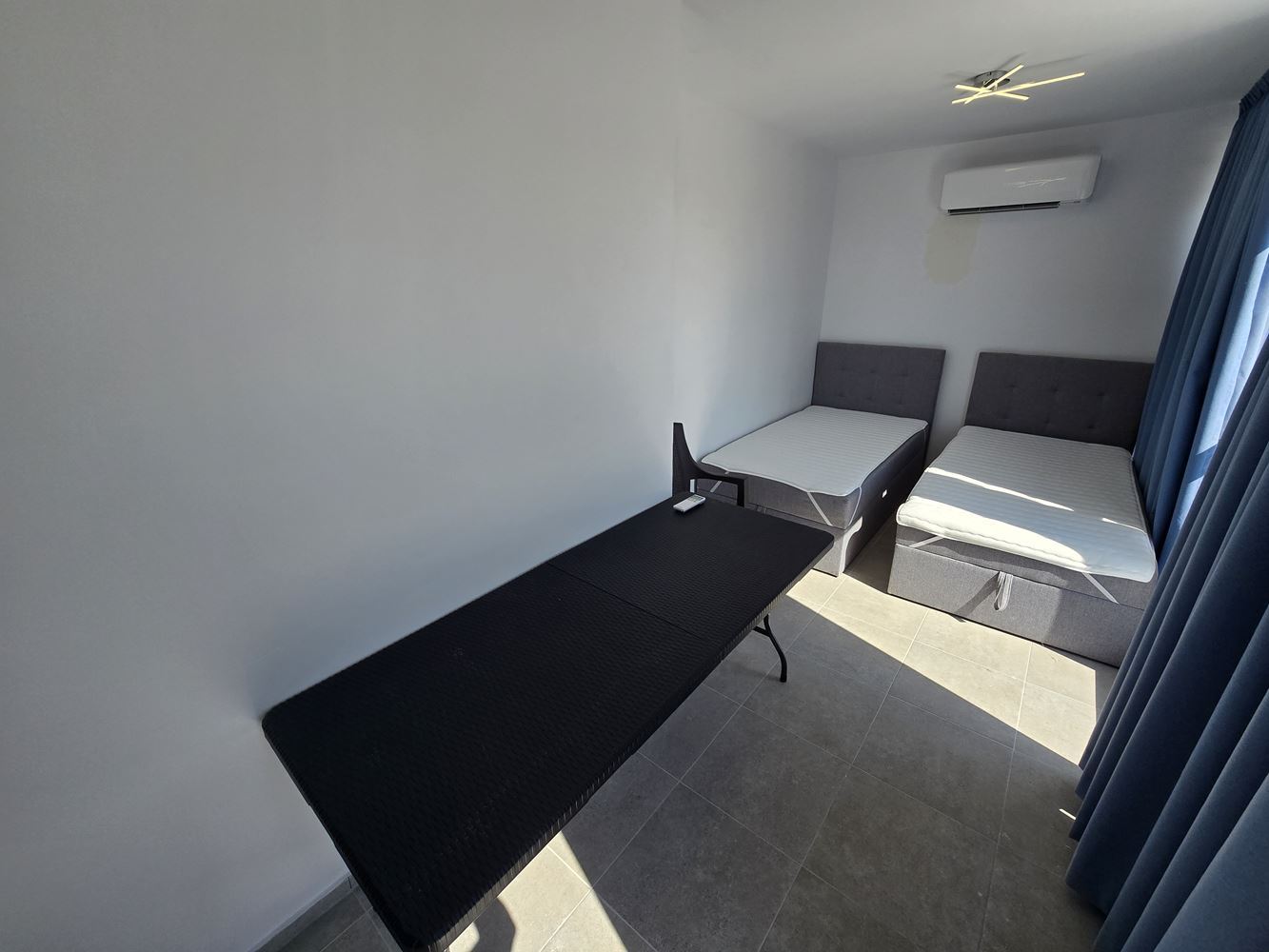 Studio z ogromnym panoramicznym tarasem i pięknym widokiem w Nesebyrze, dzielnica Cherno More 2 – bez opłaty za utrzymanie