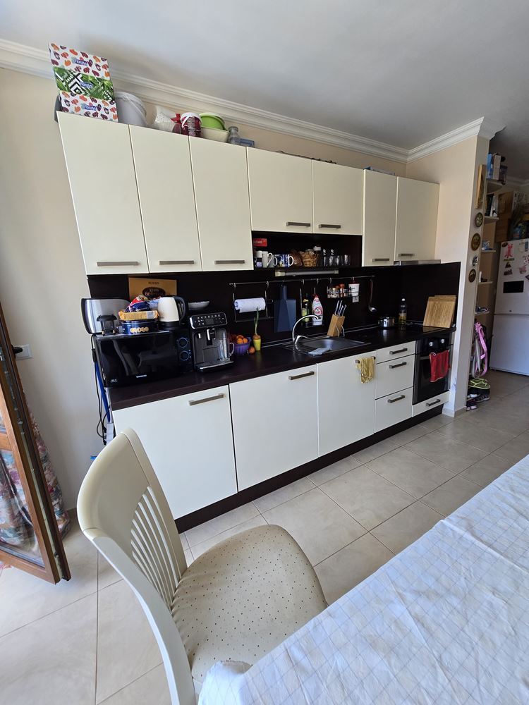 Apartament z jedną sypialnią w Świętym Własie z bezpośrednim dostępem do basenu – spokojne miejsce do życia i wypoczynku