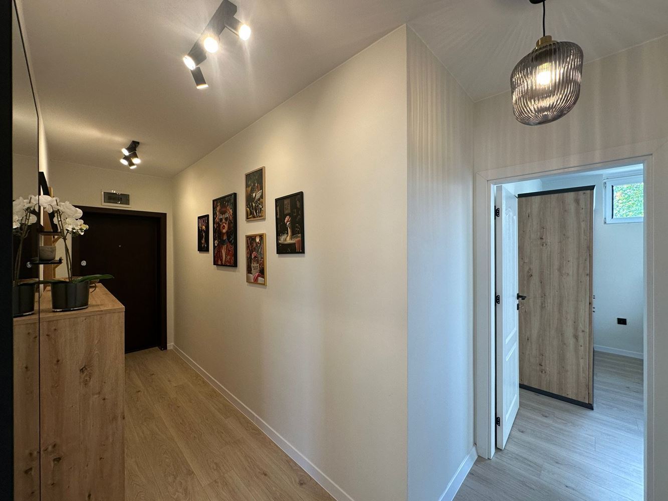 Luksusowo umeblowany apartament z jedną sypialnią bez opłaty za utrzymanie w Słonecznym Brzegu