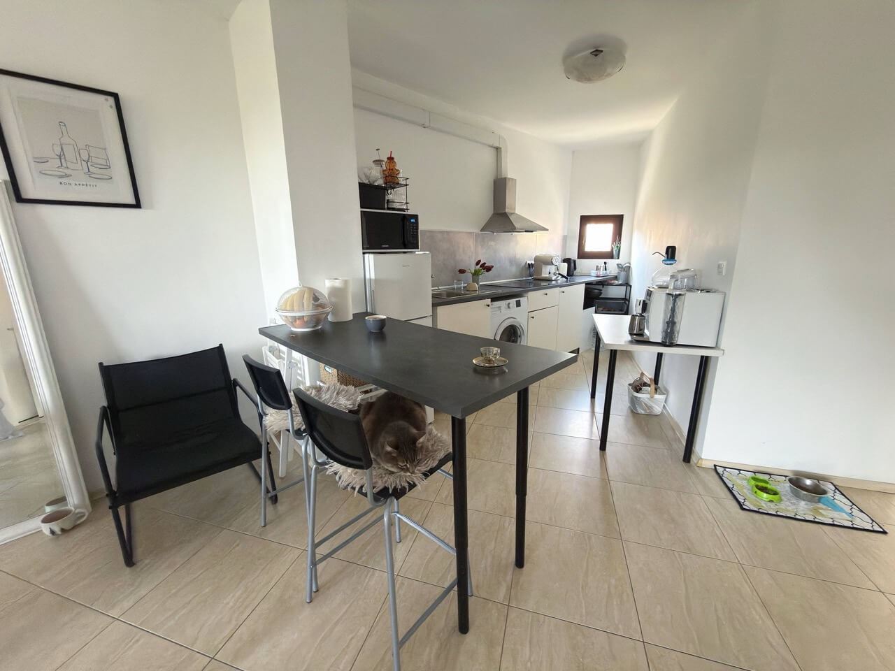 Przestronne mieszkanie z dwoma sypialniami na pierwszej linii w Aheloy – komfort, luksus i wygoda dla całej rodziny