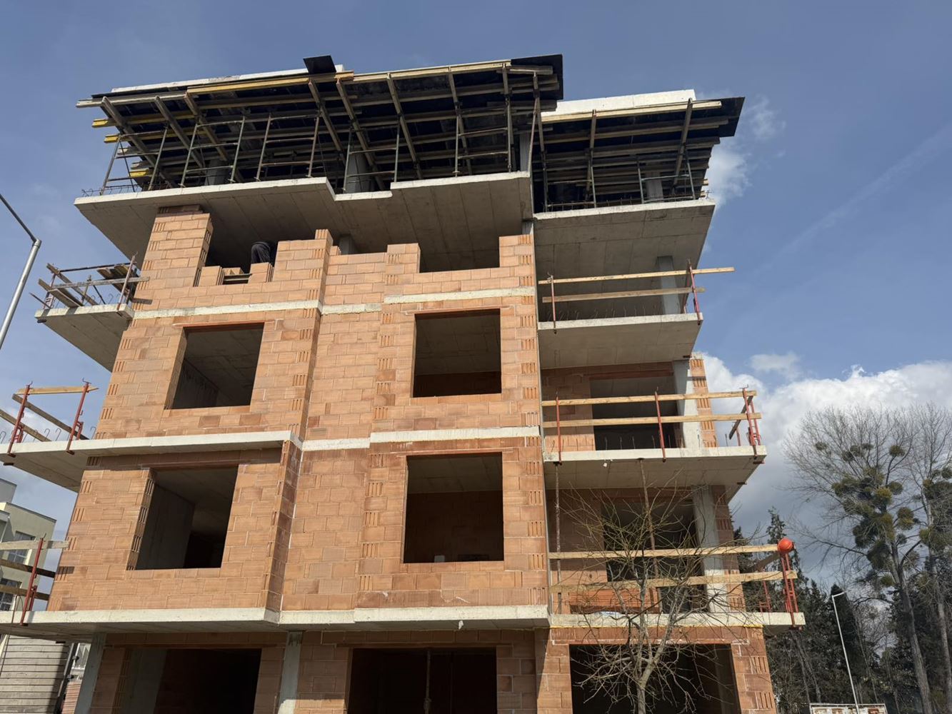 Duże i jasne studio w Nessebar – Twój dom tylko 10 minut od morza