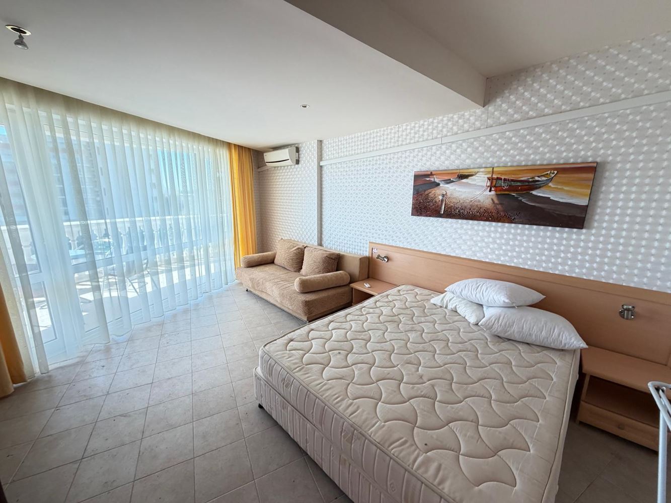  Luksusowy apartament z dwiema sypialniami i widokiem na morze, 100 metrów od plaży w Słonecznym Brzegu