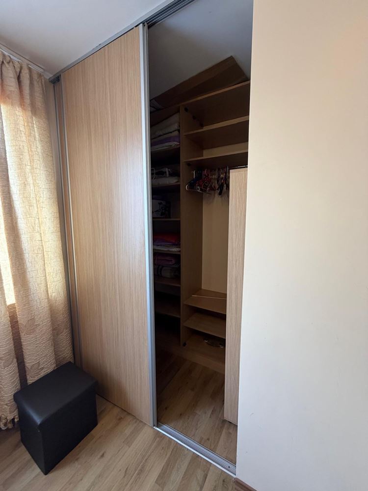 Przytulny apartament z jedną sypialnią w Sarafowie – prywatne wejście, bez opłaty za utrzymanie, idealny do całorocznego zamieszkania