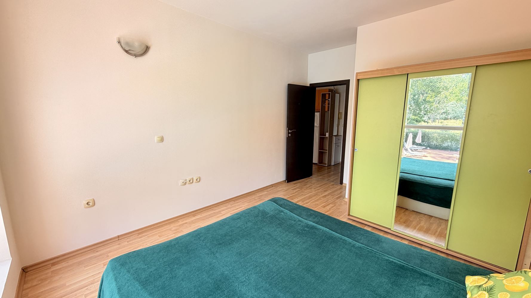 Słoneczny Brzeg: apartament z jedną sypialnią 300 metrów od plaży – komfort, jakość i doskonała inwestycja