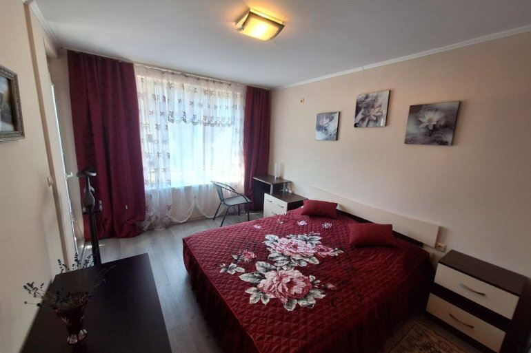 Przytulny apartament z jedną sypialnią 200 metrów od plaży w Rawdzie – komfort i spokój w doskonałej nieruchomości nad morzem