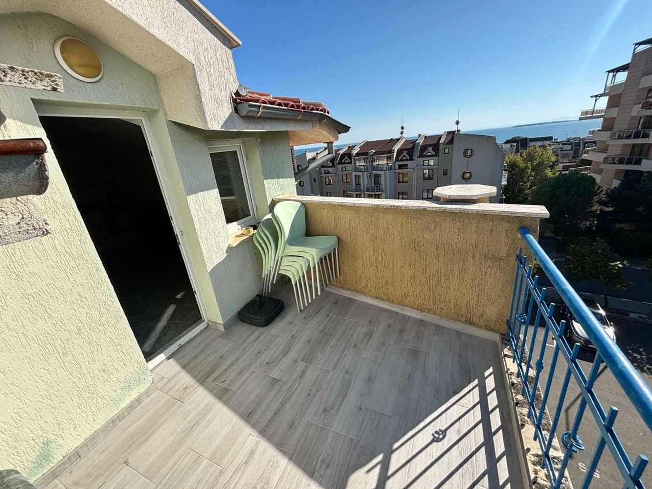 Apartament z dwiema sypialniami i panoramicznym widokiem na morze w Sveti Vlas