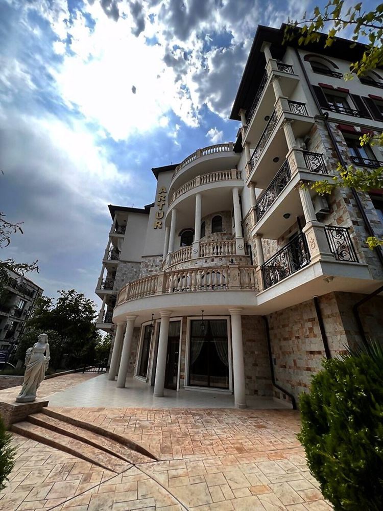 Maisonette na trzech poziomach z panoramicznym widokiem na morze, prywatną sauną i ogromnym tarasem w Sweti Włas