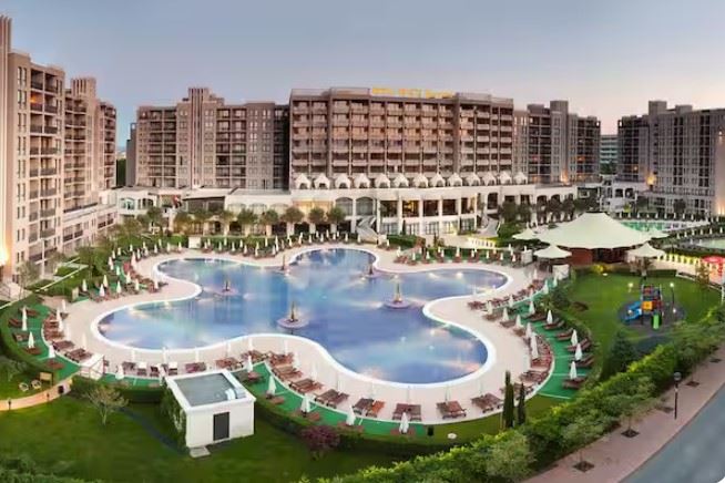 Ekskluzywne studio z ogrodem i bezpośrednim dostępem do basenu – 100 m od morza w Słonecznym Brzegu