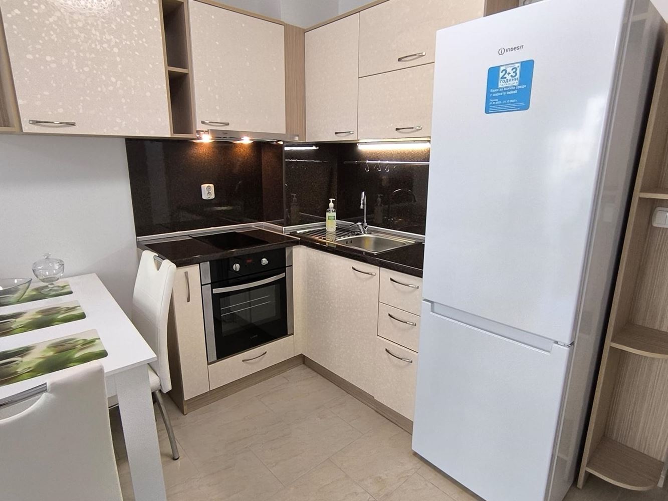 Przestronne studio w Starym Mieście w Pomorie – tylko 300 m od morza