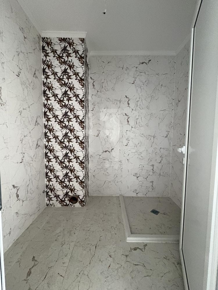 Przestronne dwupokojowe mieszkanie z widokiem na morze w Pomorie – gotowe do umeblowania