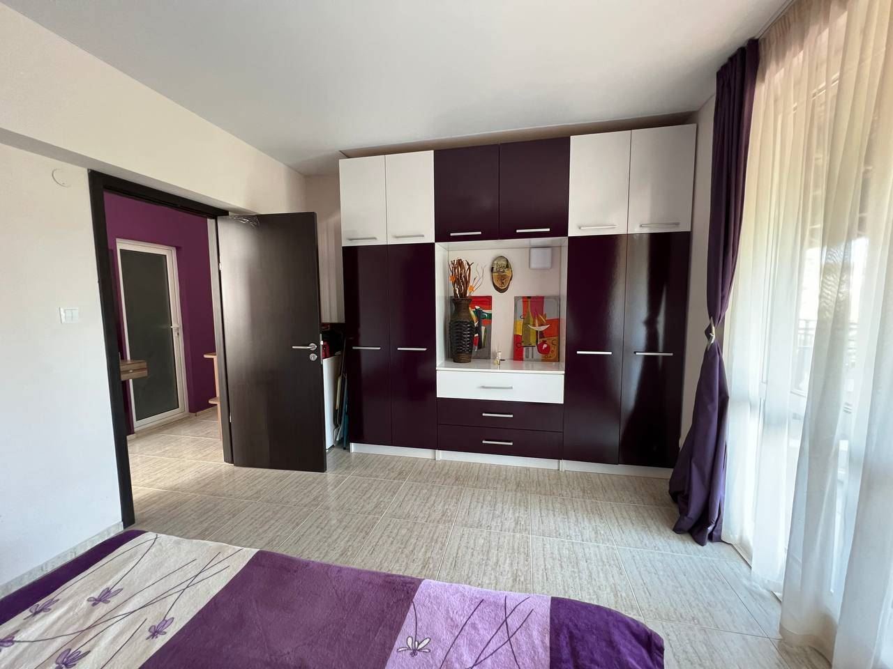 Mieszkanie z jedną sypialnią, w pełni umeblowane, w Sunny Beach – komfort i wygoda blisko plaży