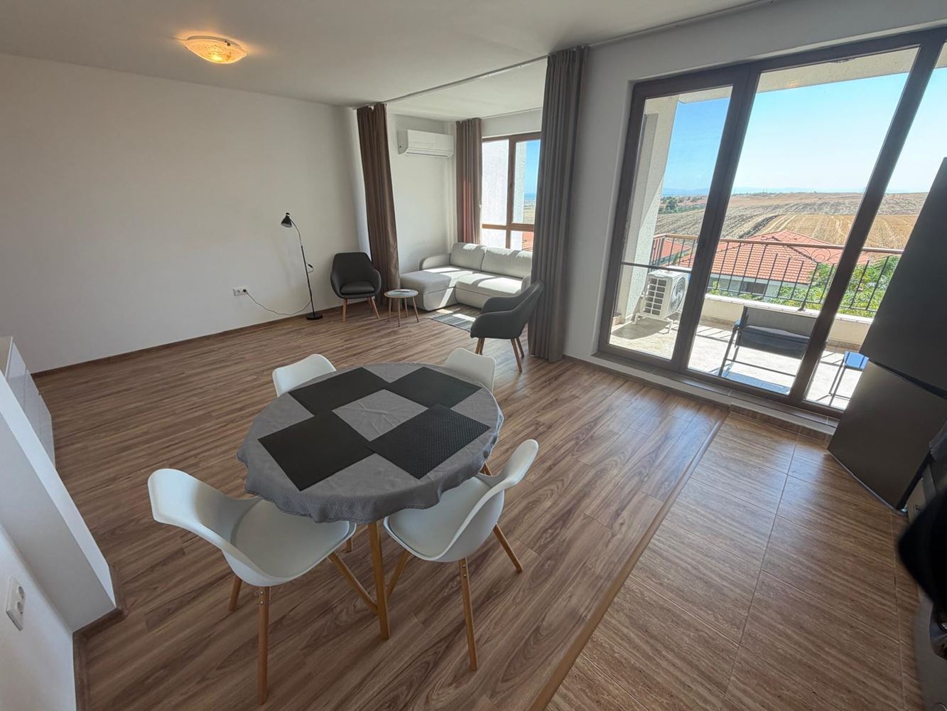 Apartament z jedną sypialnią i widokiem na morze w nowym kompleksie w Aheloj – pełen komfort i doskonała infrastruktura