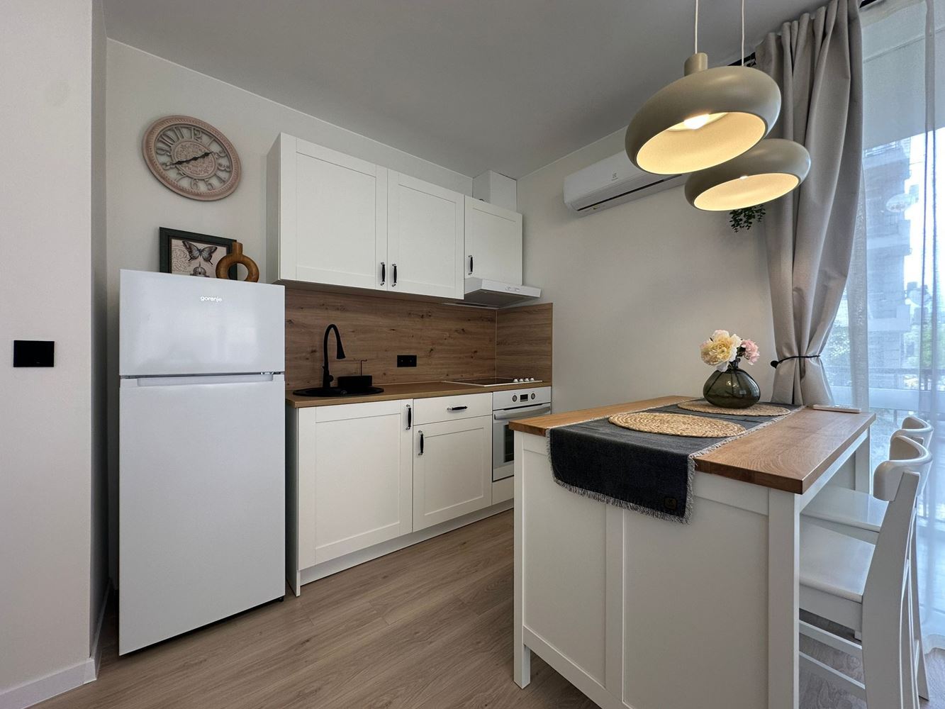 Luksusowo umeblowany apartament z jedną sypialnią bez opłaty za utrzymanie w Słonecznym Brzegu