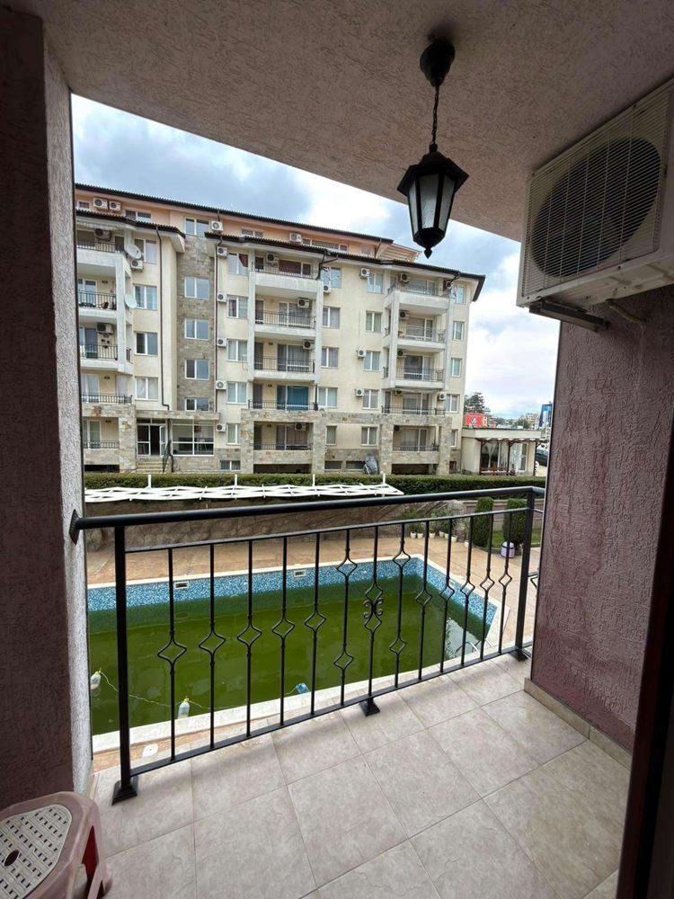  Przestronna umeblowana kawalerka w Słonecznym Brzegu – tylko 300 metrów od plaży