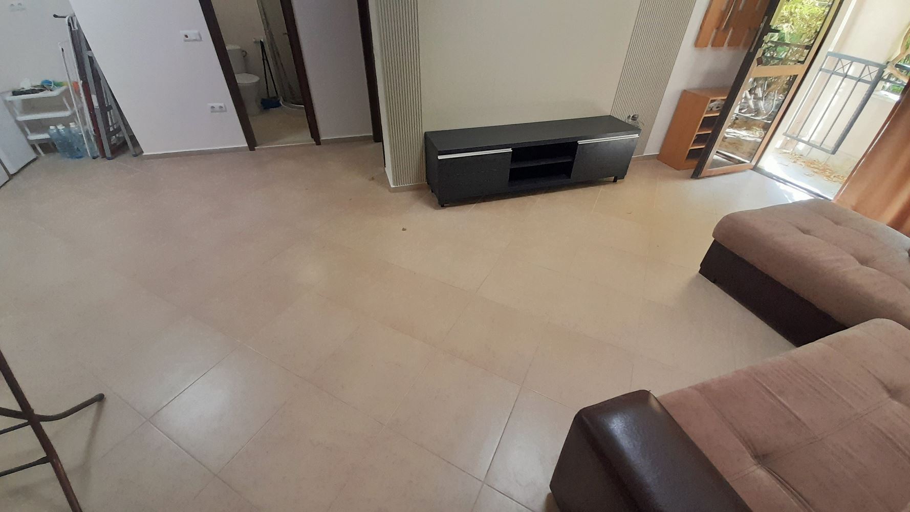 Przestronny apartament z jedną sypialnią w Słonecznym Brzegu – komfort, zieleń i doskonałe warunki do wypoczynku