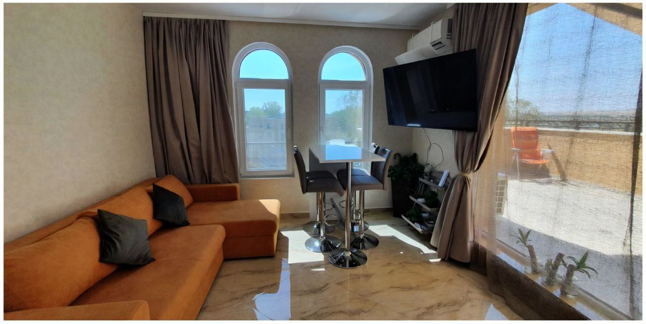 Penthouse z imponującym tarasem i panoramicznym widokiem – styl i przestrzeń na najwyższym piętrze