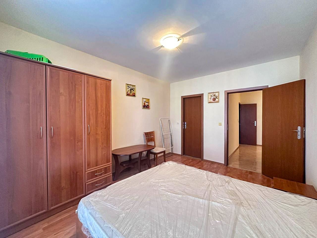 Przestronne mieszkanie z jedną sypialnią z Aktem 16 w Sunny Beach – komfort, styl i gotowe do zamieszkania