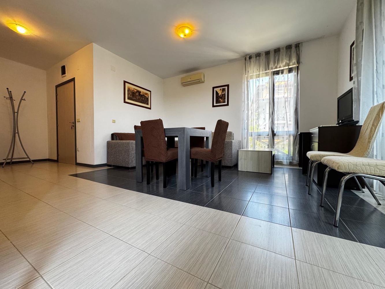 Apartament z widokiem na morze w Czernomorcu – komfort, luksusowy kompleks i idealna atmosfera wakacyjna