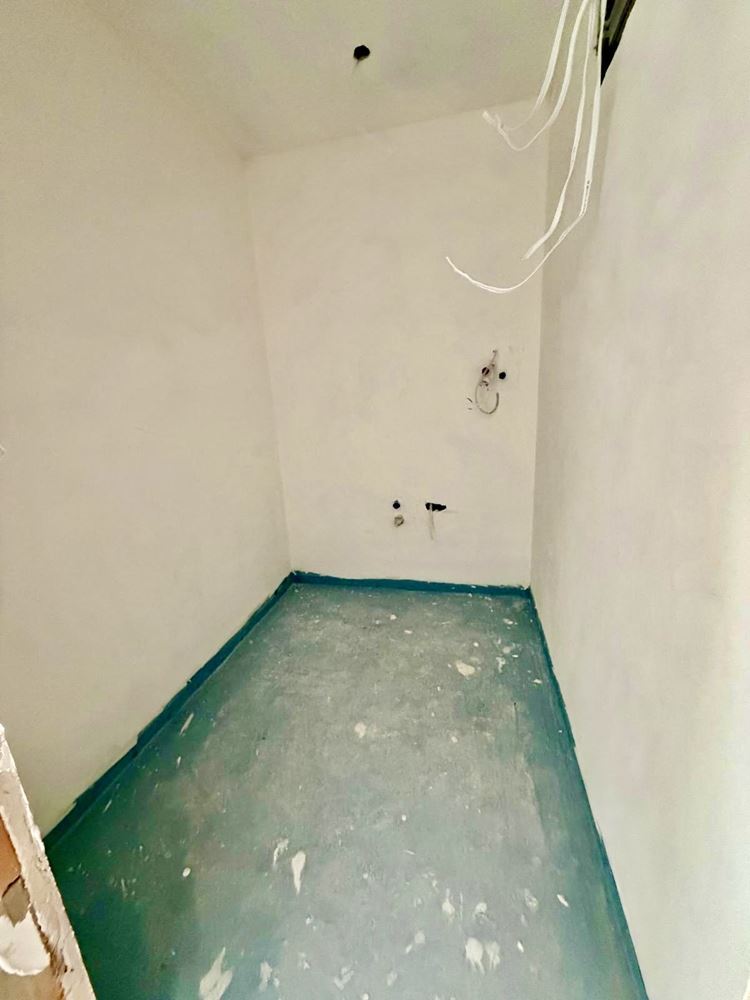 Nowoczesny apartament z dwiema sypialniami i widokiem na jezioro w Burgas. Z miejscem parkingowym!