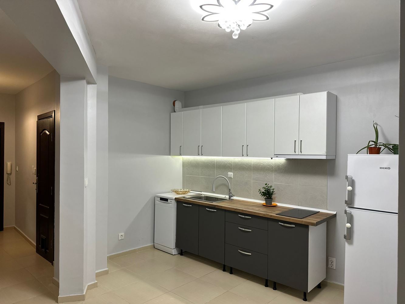Przestronny apartament z jedną sypialnią w Pomorie – doskonała podstawa do stworzenia nowego domu