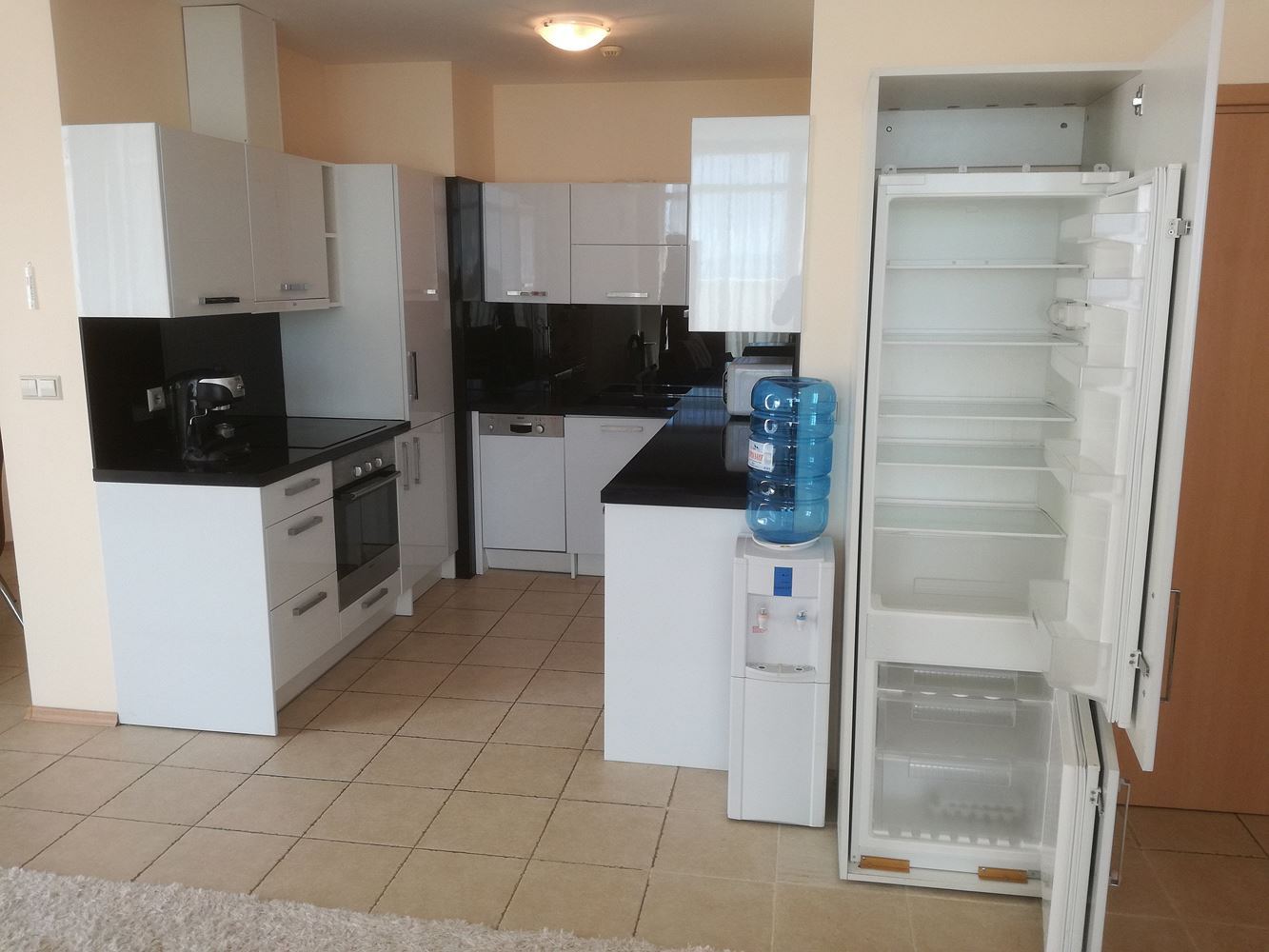 Luksusowy apartament dwupoziomowy z ogromnym tarasem panoramicznym i widokiem na morze w Pomorie
