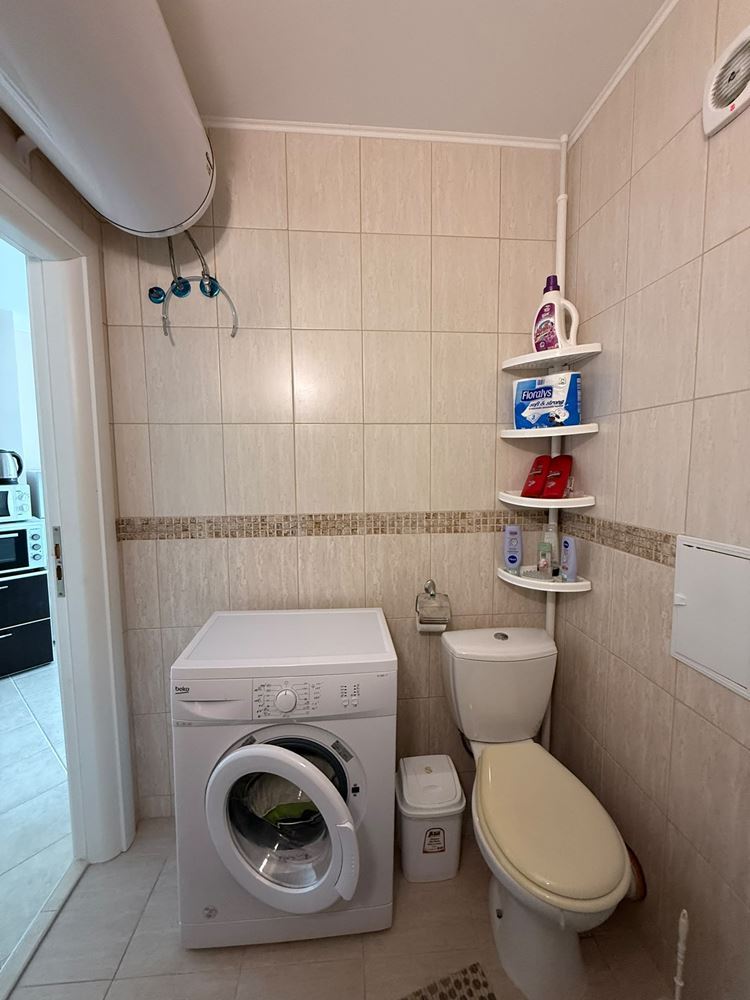 Apartament z jedną sypialnią wśród zieleni, w kompleksie z basenem i placem zabaw