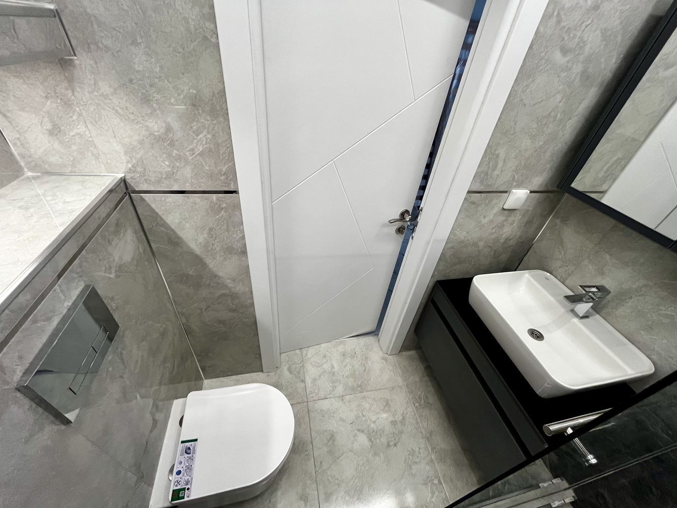Nowoczesny apartament z jedną sypialnią z panoramicznym widokiem w prestiżowym kompleksie – gotowy do zamieszkania