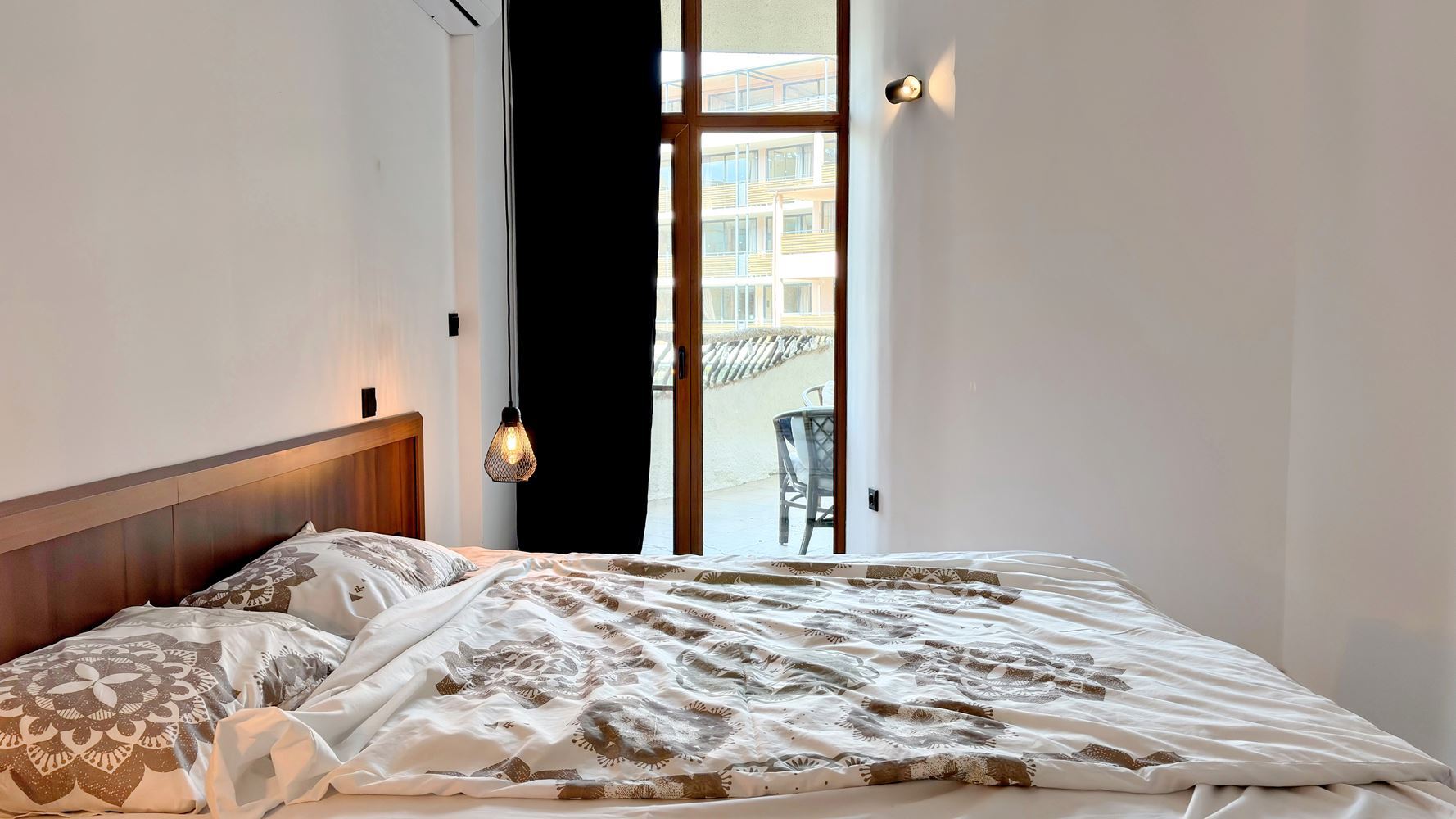Stylowy apartament z jedną sypialnią 100 metrów od plaży w Słonecznym Brzegu – komfort, luksus i doskonała lokalizacja