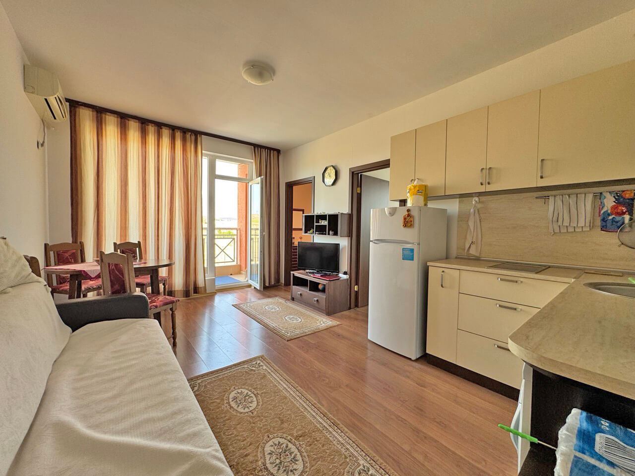 Przestronny apartament z dwiema sypialniami – komfort, spokój i doskonałe udogodnienia w nowoczesnym kompleksie