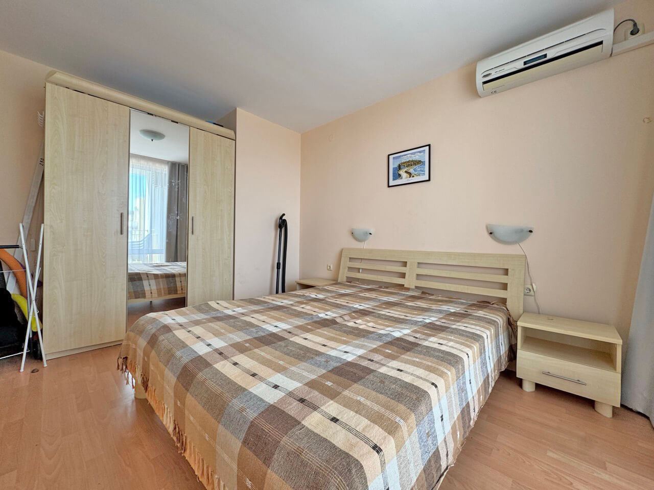 Apartament z jedną sypialnią z widokiem na morze i basen w prestiżowym kompleksie w Sveti Vlas