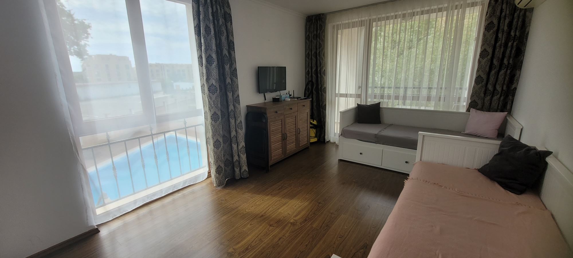 Przytulne studio z morskim klimatem w prestiżowym kompleksie przy plaży w Elenite