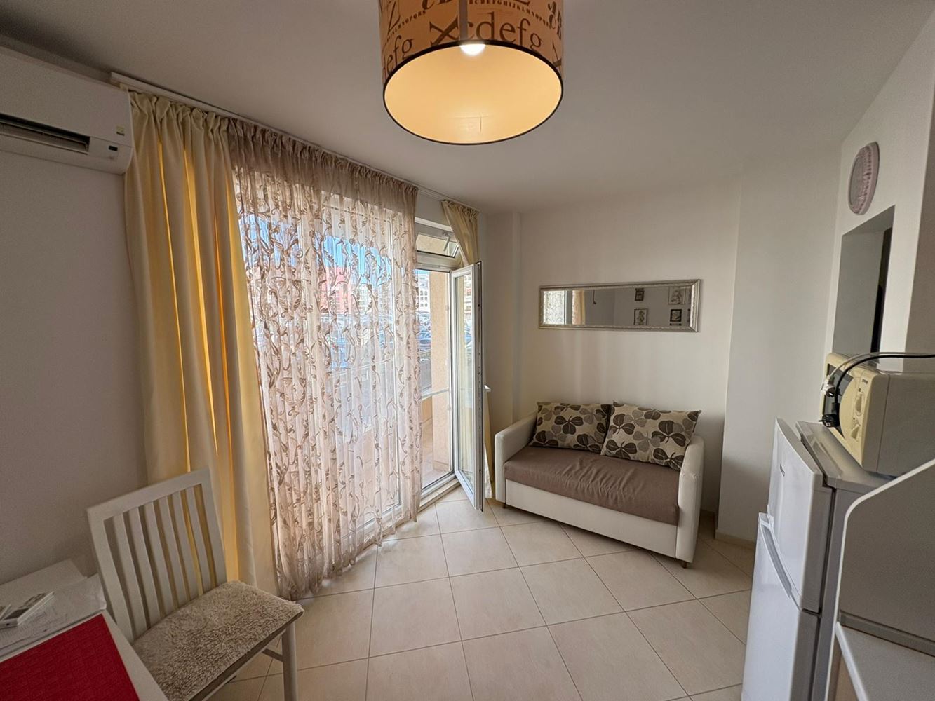 Umeblowany apartament z jedną sypialnią na Starym Mieście w Pomorie