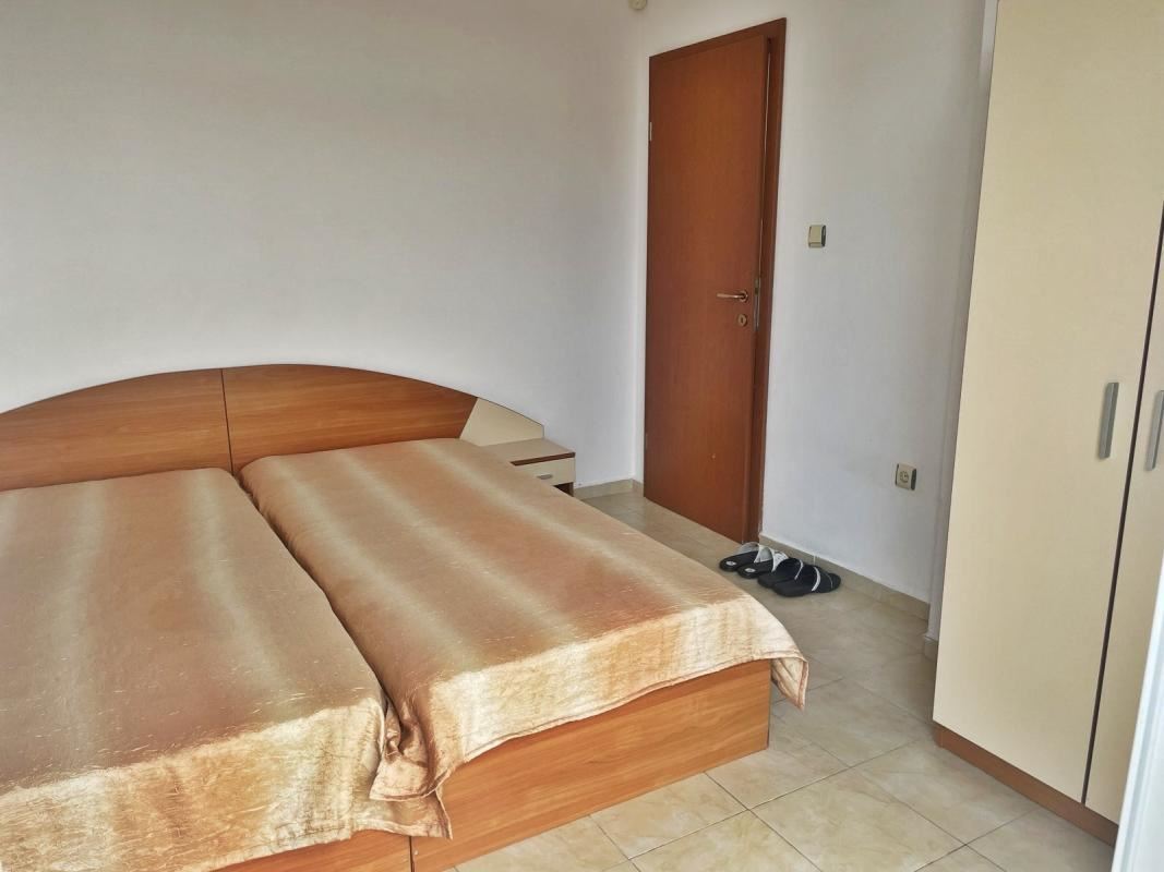 W pełni umeblowany trzypokojowy apartament w Słonecznym Brzegu – komfort, przytulność i bezpieczna inwestycja