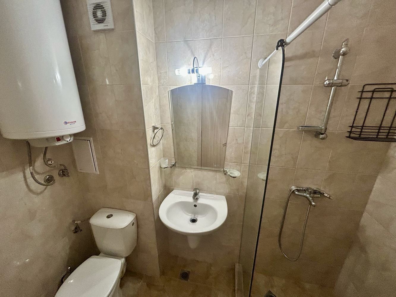 Komfortowy apartament z jedną sypialnią z bezpośrednim wyjściem do basenu w Nesebyrze – wyjątkowo wygodna oferta